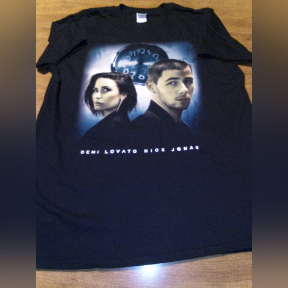Nick Jonas Demi Lovato 2016 Future Now Black Large Front/Back Design T-Shirt